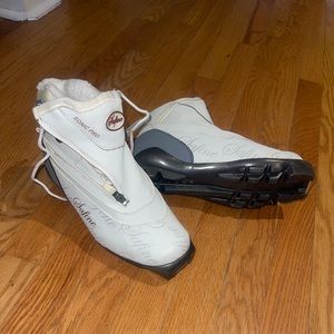 Safino Sonic pro skiing shoes